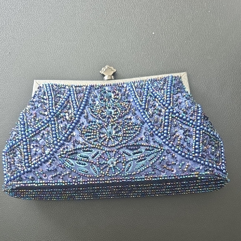 Elegant Blue Beaded Clutch